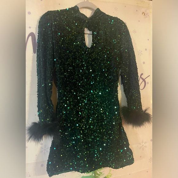 Front Sequin Mini Bodycon Dress - Picture 5 of 9